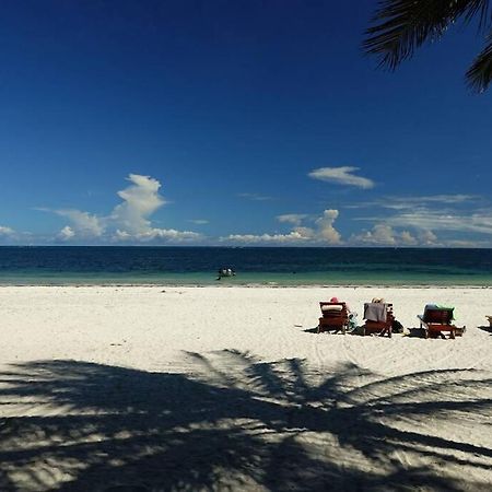 Cowrie Beach Haven Studio Leilighet Mombasa Eksteriør bilde