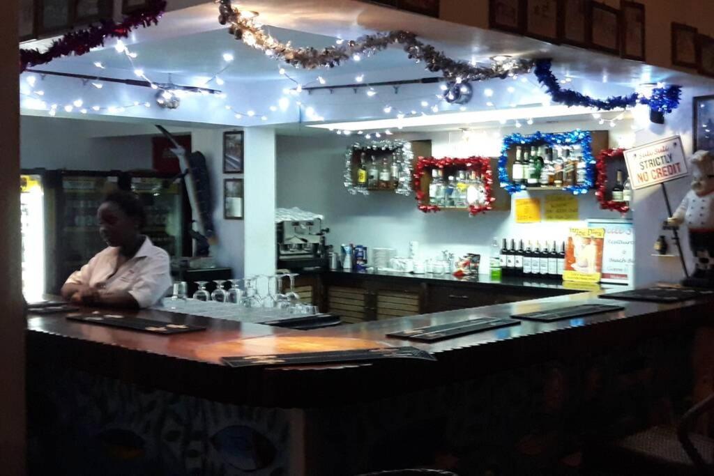 Cowrie Beach Haven Studio Leilighet Mombasa Eksteriør bilde